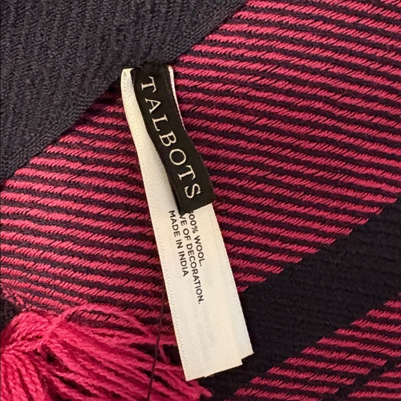 Talbots Pink and Black Plaid Scarf Wool Tassel Accents New - Picture 4 of 5
